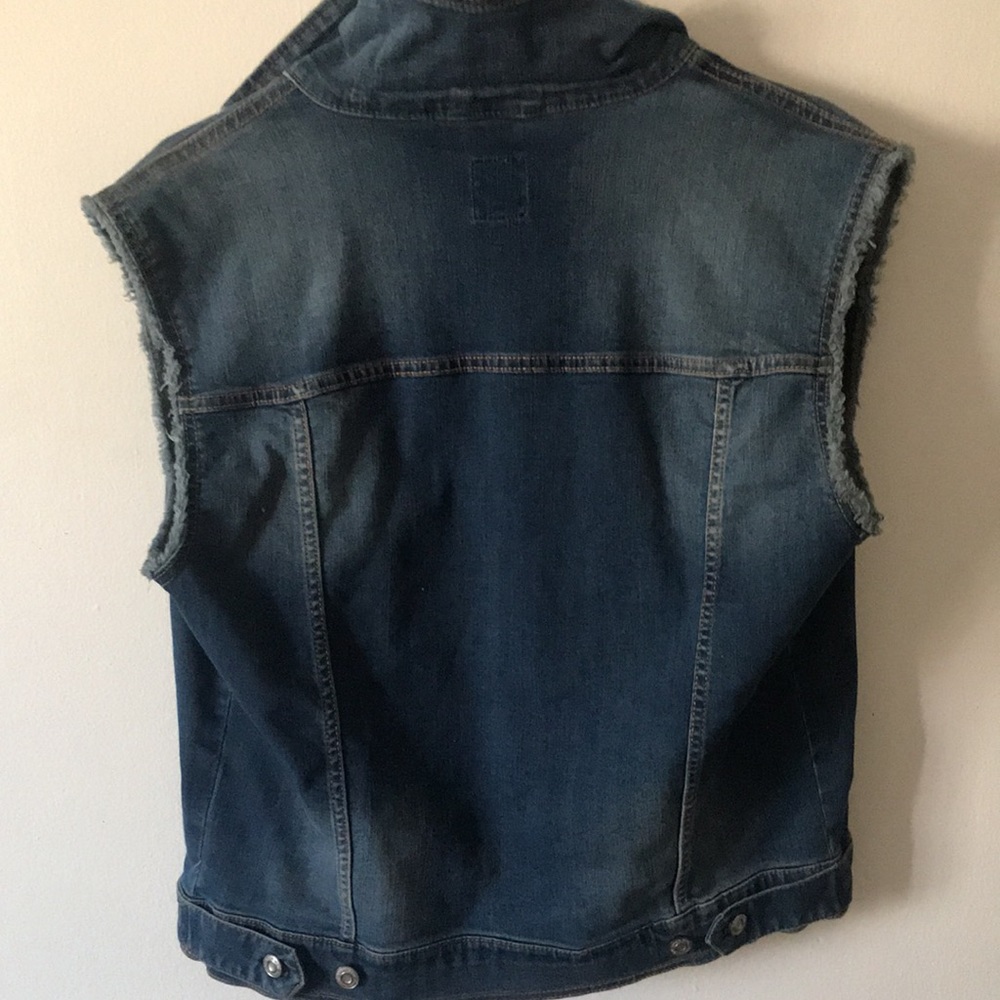 Jean jacket - Picture 2 of 2